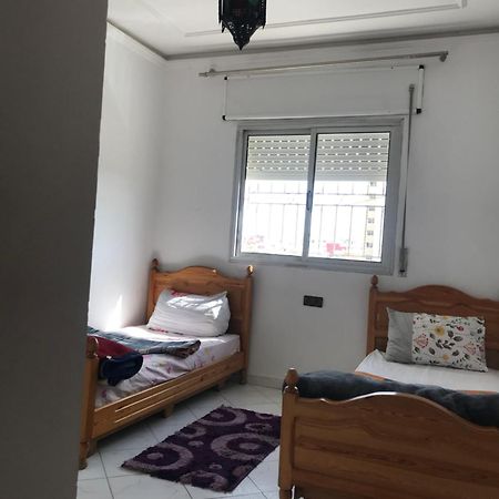 Appartement Familal A Trois Chambres En Face Marjane & Hotel Ahlen Танжер Екстер'єр фото
